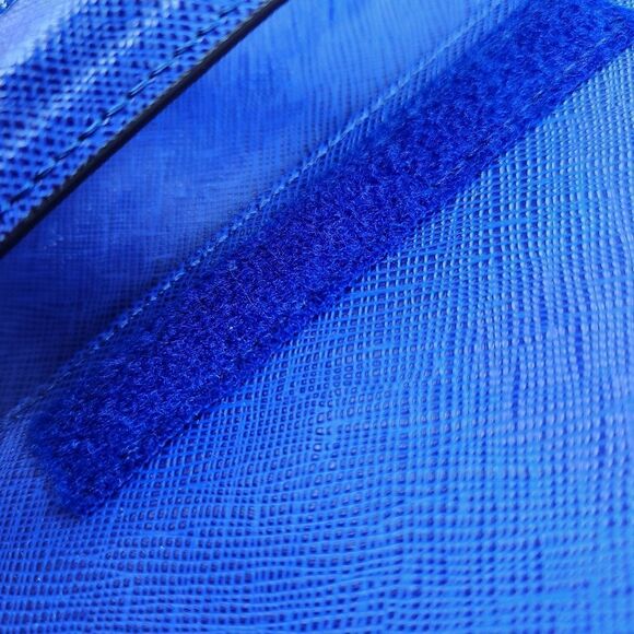 🔸️Michael Kors Blue iPad/Tablet Leather Case - Picture 6 of 10